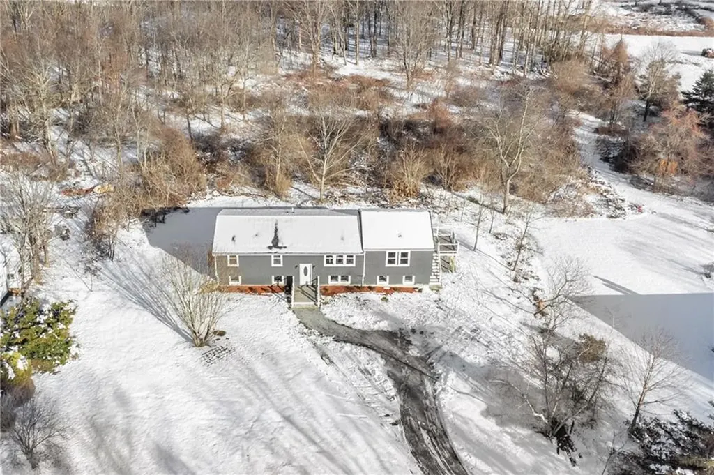 635 Town Farm Road Burrillville RI 02859