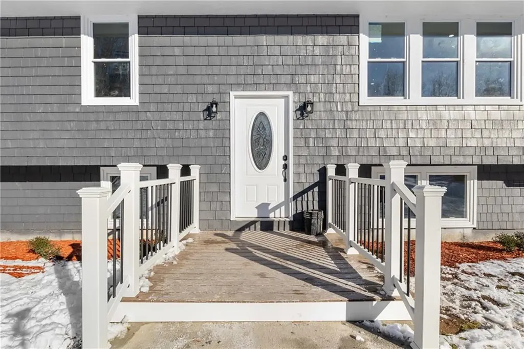 635 Town Farm Road Burrillville RI 02859