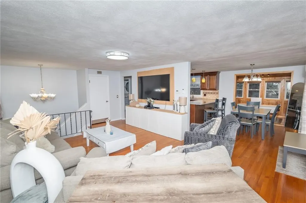 26 Kulas Road West Warwick RI 02893