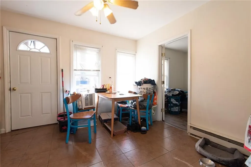 84 86 Northeast Street Woonsocket RI 02895