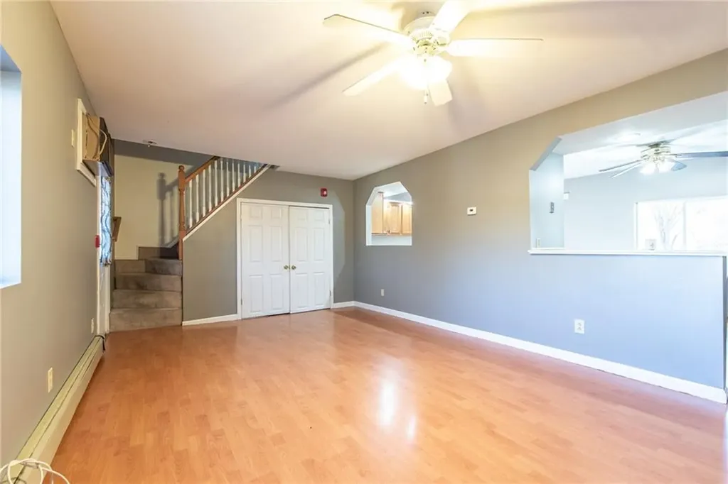84 86 Northeast Street Woonsocket RI 02895
