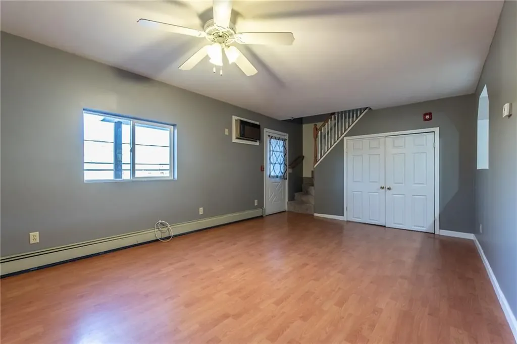 84 86 Northeast Street Woonsocket RI 02895