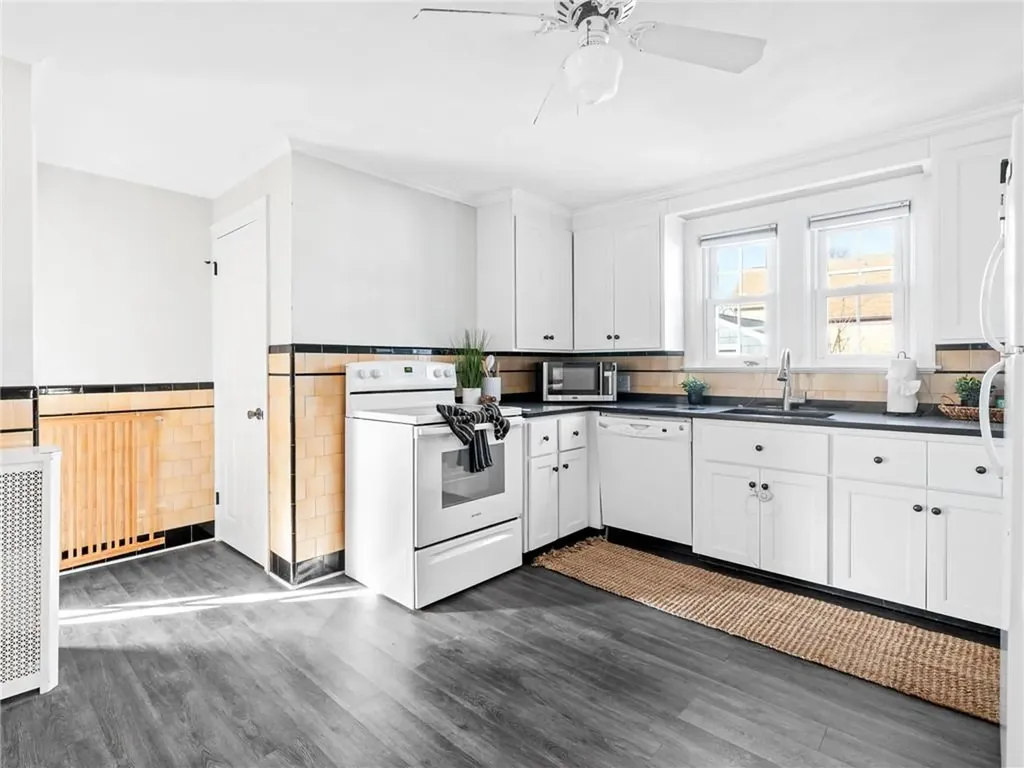 64 Brookside Drive Cranston RI 02910
