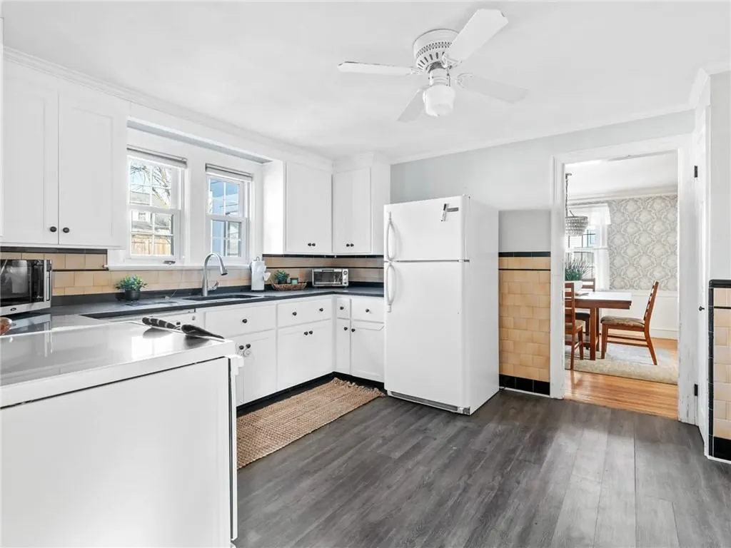 64 Brookside Drive Cranston RI 02910