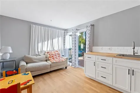 490 School Street North Kingstown RI 02852