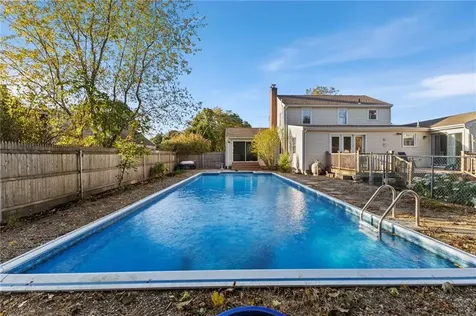 490 School Street North Kingstown RI 02852