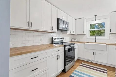 490 School Street North Kingstown RI 02852