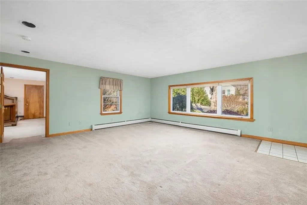 11 Gervais Street Coventry RI 02816