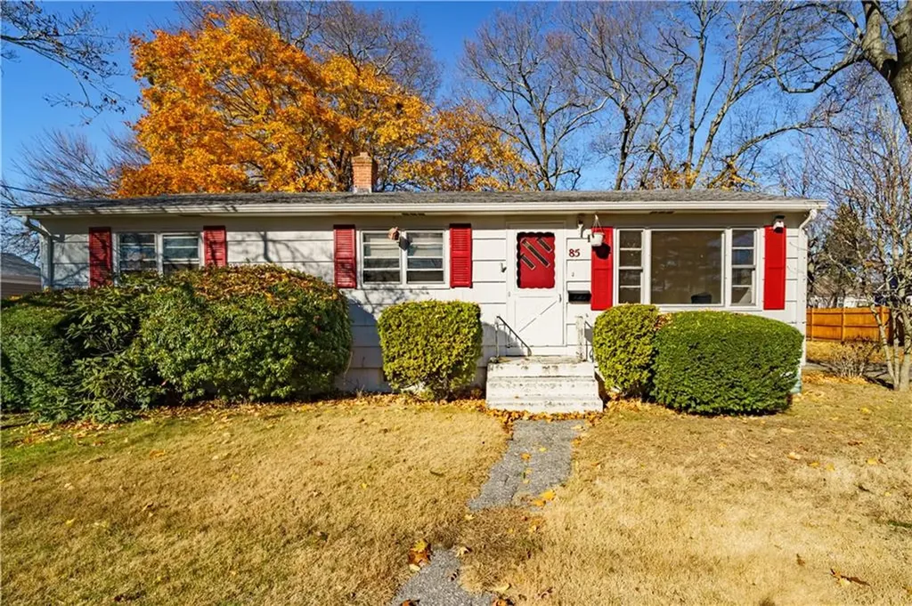 85 Amsterdam Avenue Warwick RI 02889