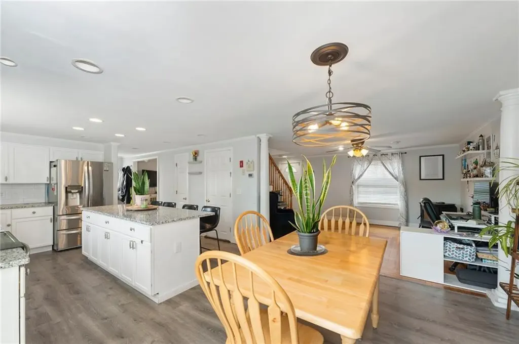 435 Farnum Pike Smithfield RI 02917