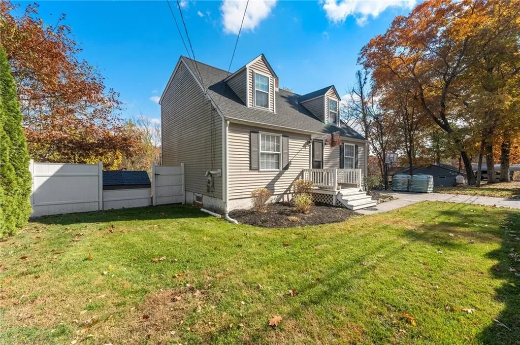 435 Farnum Pike Smithfield RI 02917