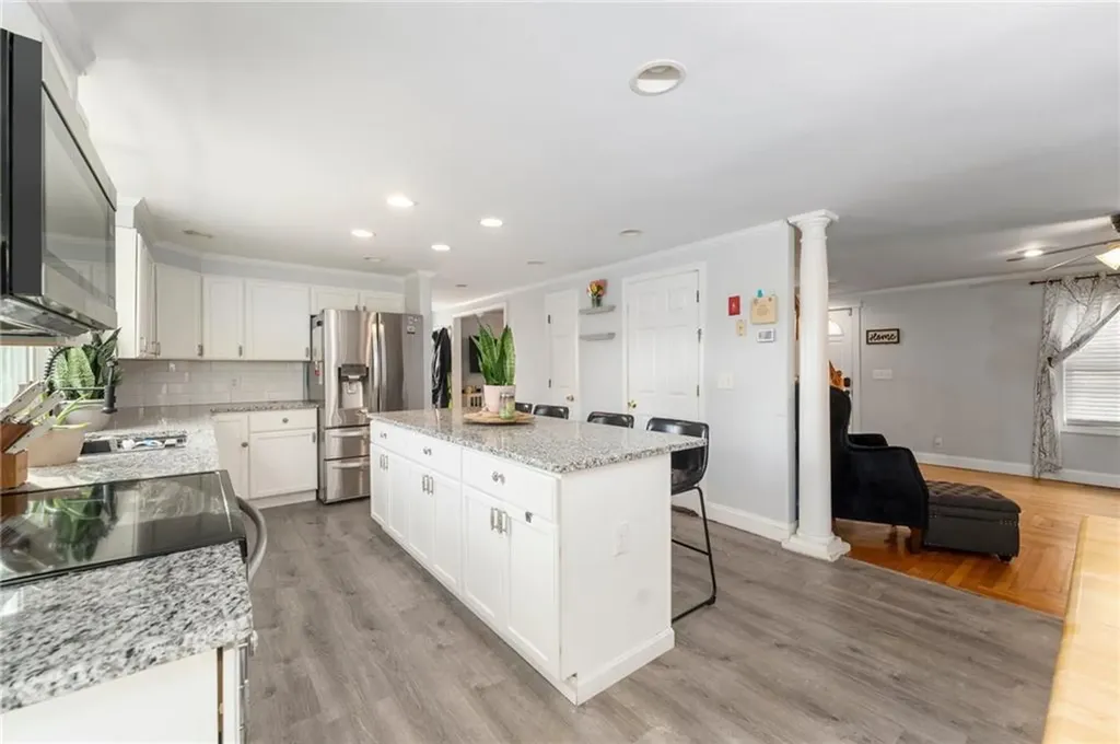 435 Farnum Pike Smithfield RI 02917