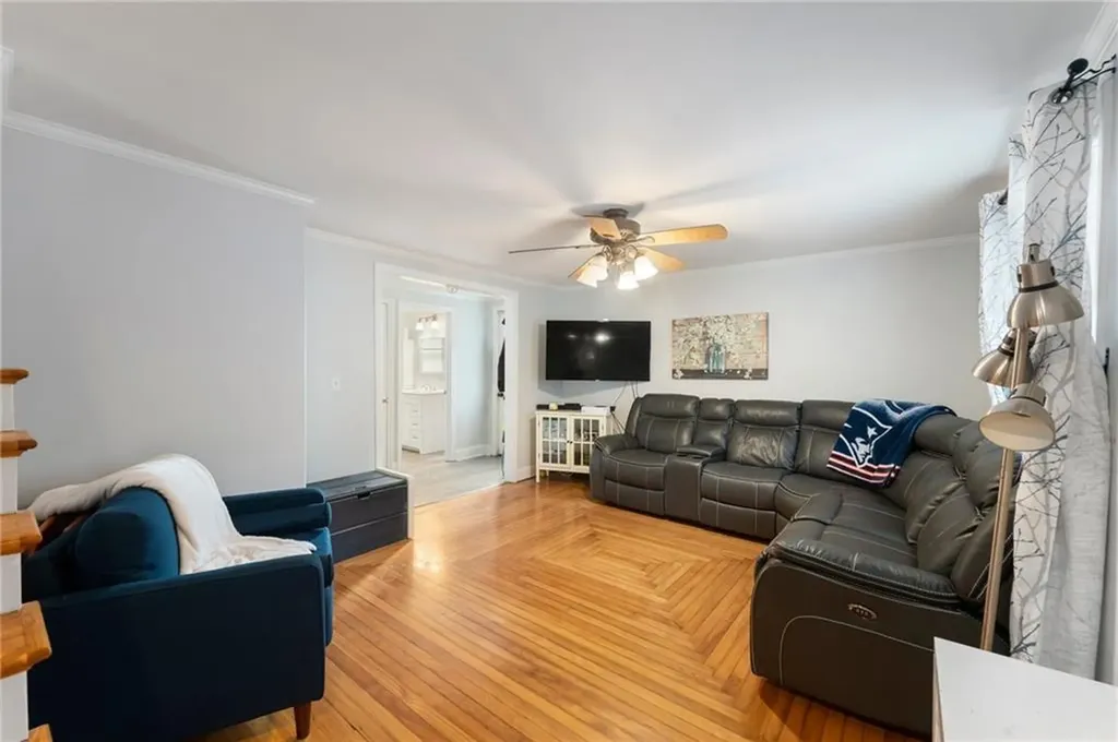 435 Farnum Pike Smithfield RI 02917