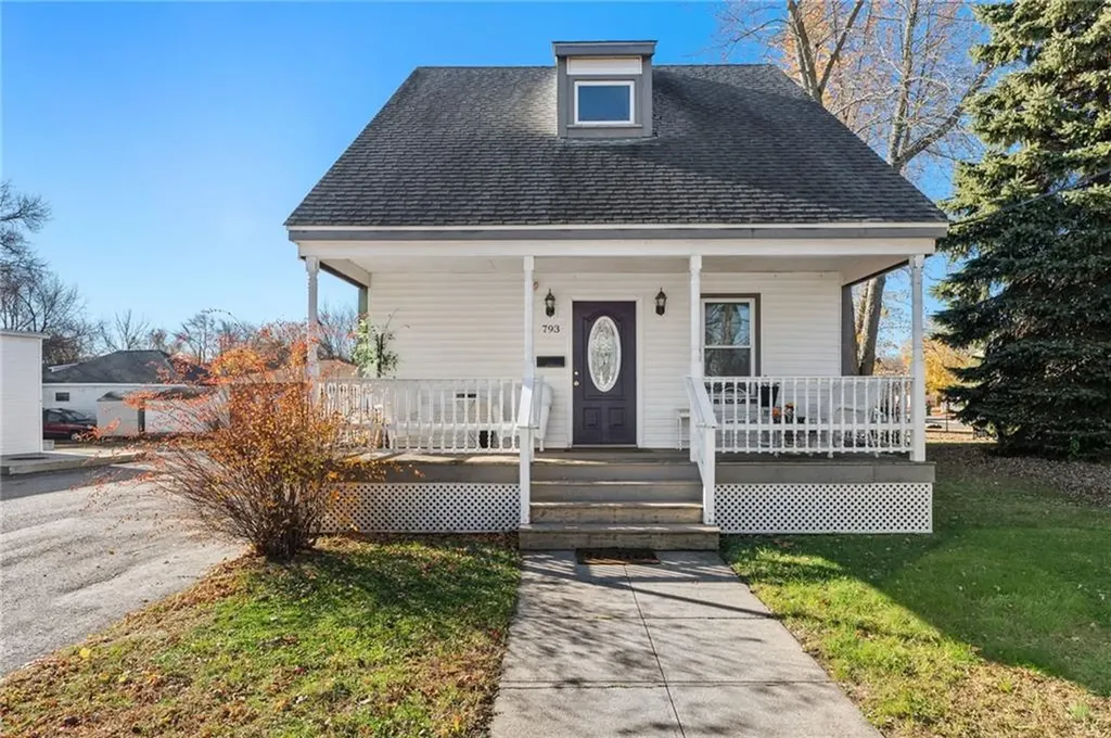 793 799 West Shore Road Warwick RI 02889