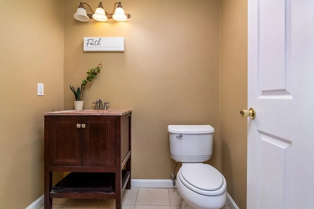 32 Woodrow Avenue Cranston RI 02920