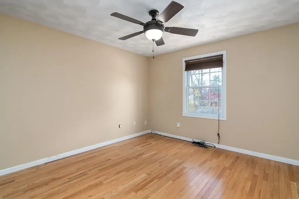 32 Woodrow Avenue Cranston RI 02920