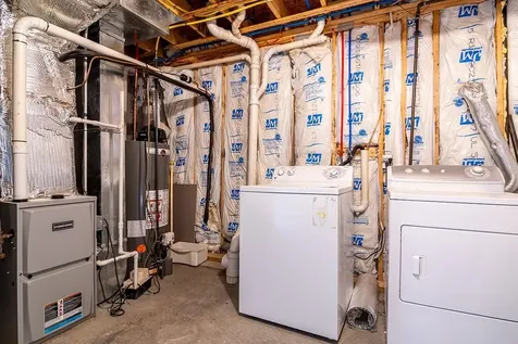 32 Woodrow Avenue Cranston RI 02920