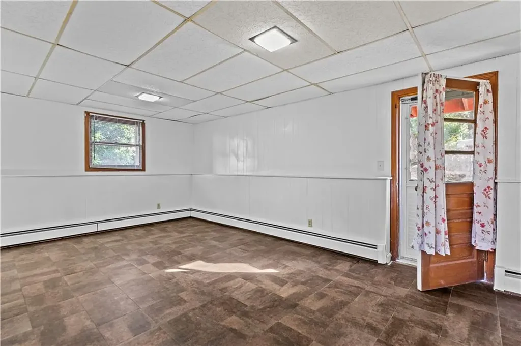 25 Lakeview Avenue Lincoln RI 02865