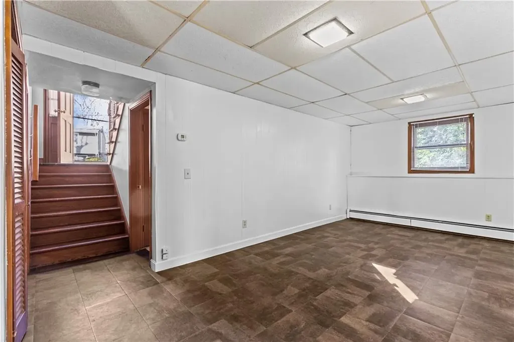 25 Lakeview Avenue Lincoln RI 02865