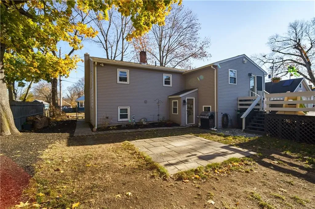 127 Aborn Avenue Warwick RI 02888