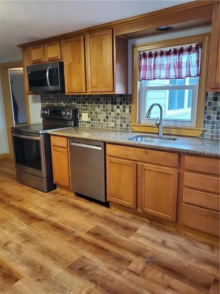 20 Lapre Road North Smithfield RI 02896