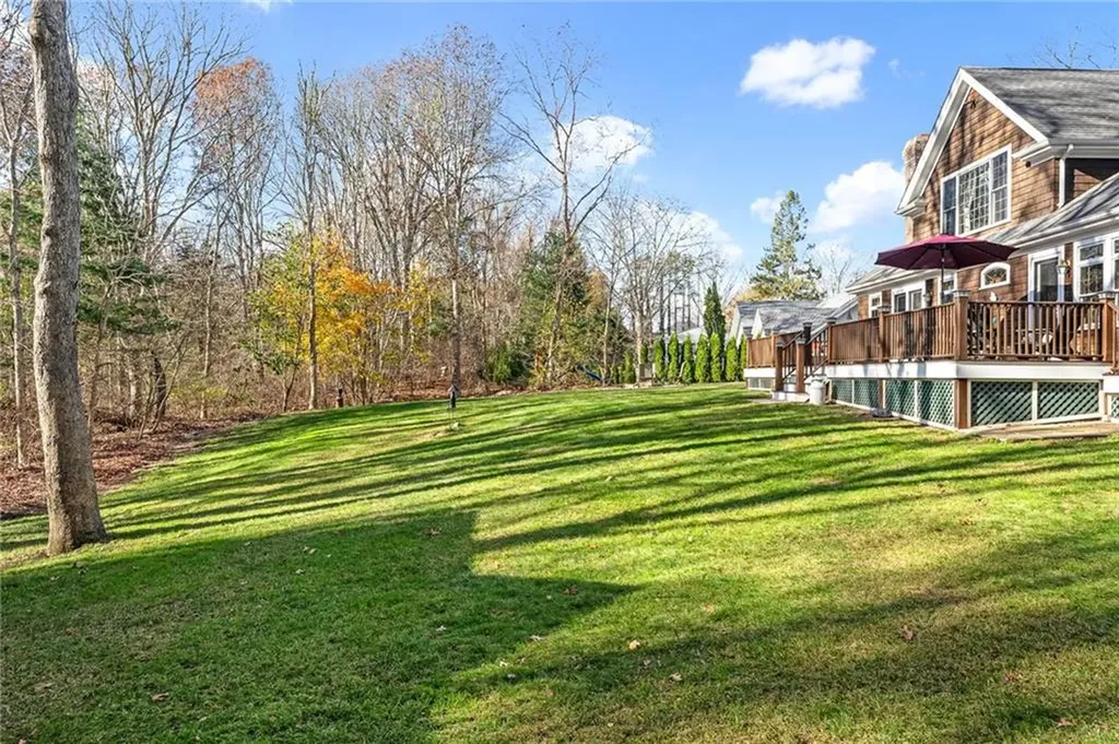 9 Sylvan Lane Westerly RI 02891