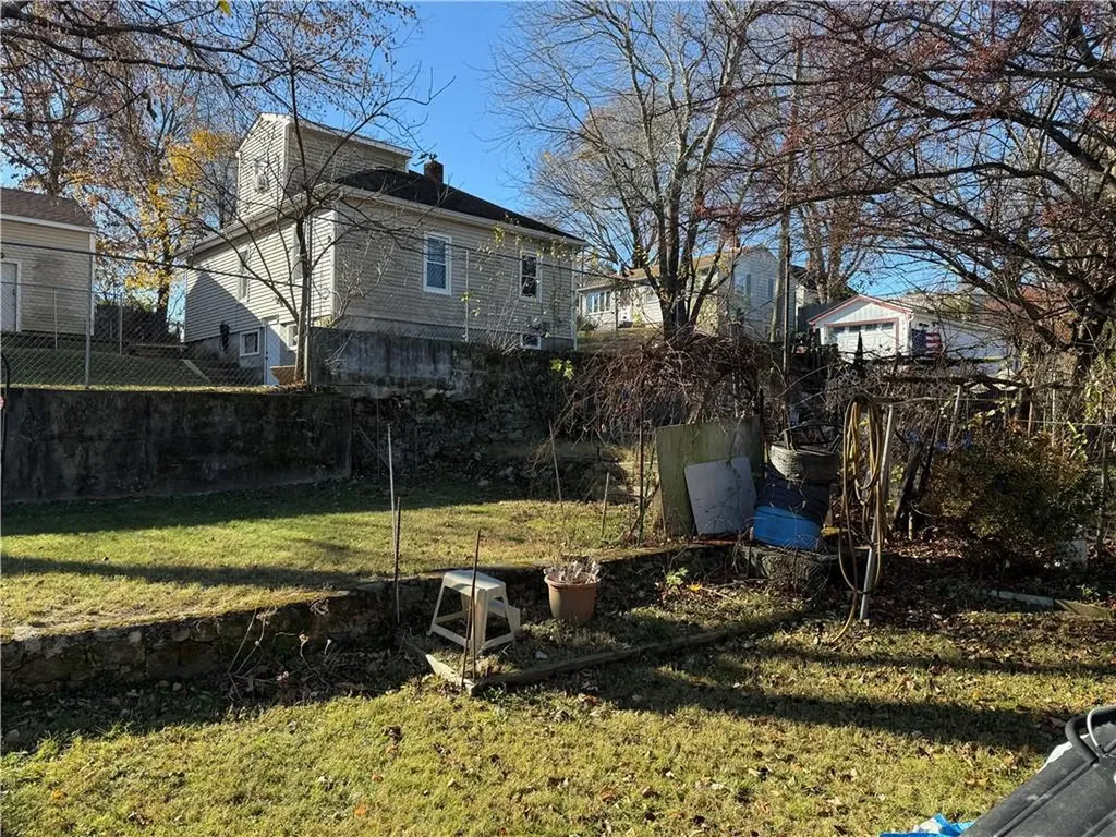 34 36 Willow Street West Warwick RI 02893