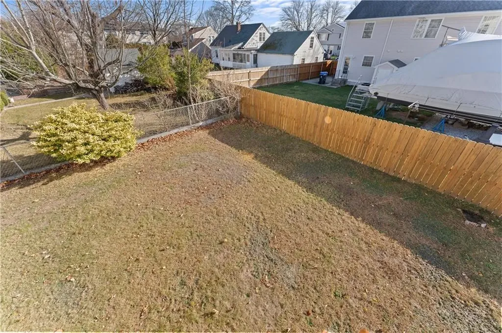 71 Pearson Avenue Pawtucket RI 02860