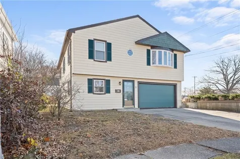 71 Pearson Avenue Pawtucket RI 02860