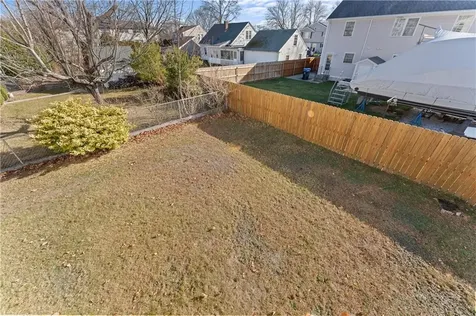 71 Pearson Avenue Pawtucket RI 02860