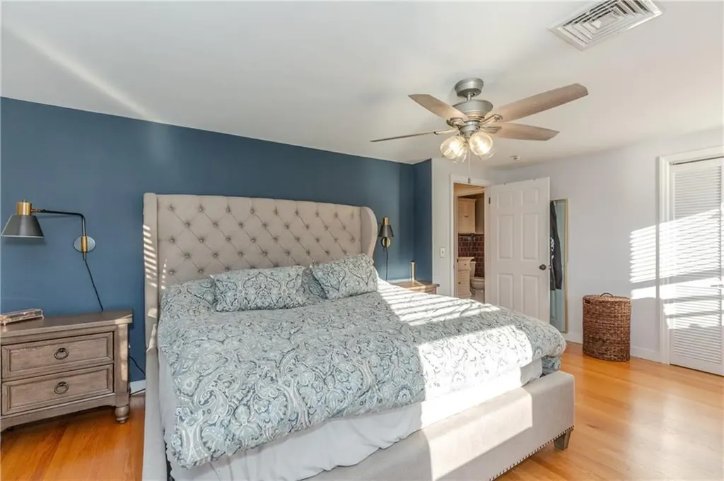 7 Mayfair Drive East Providence RI 02916