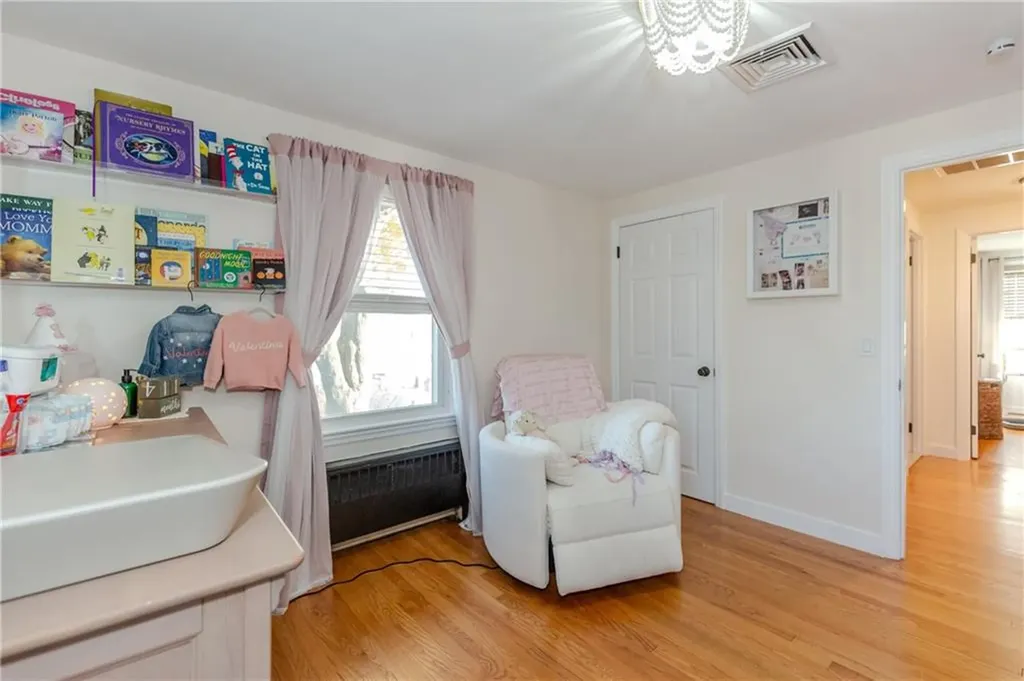 7 Mayfair Drive East Providence RI 02916