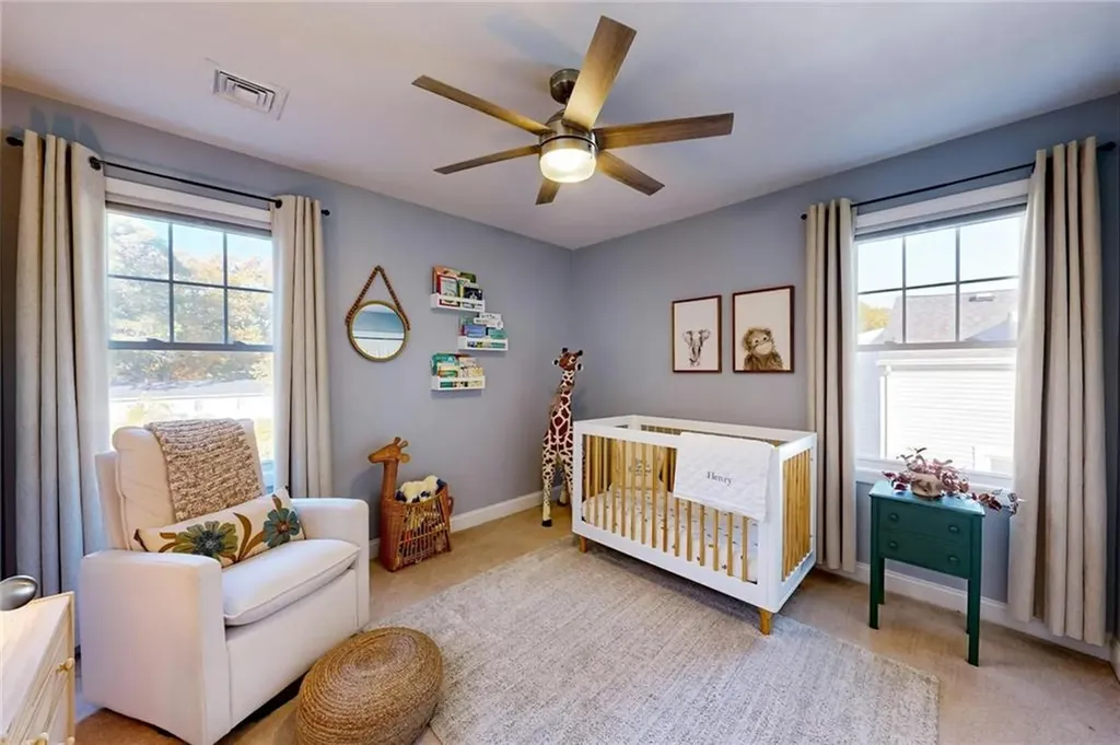 193 Reynolds Avenue Warwick RI 02889