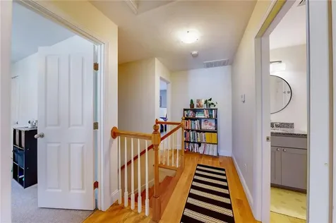 193 Reynolds Avenue Warwick RI 02889