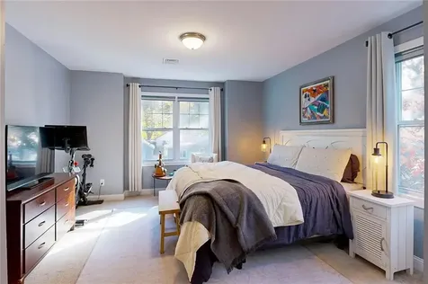 193 Reynolds Avenue Warwick RI 02889