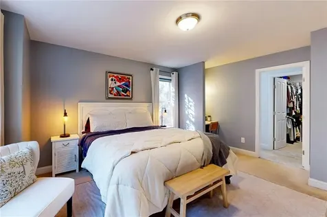 193 Reynolds Avenue Warwick RI 02889