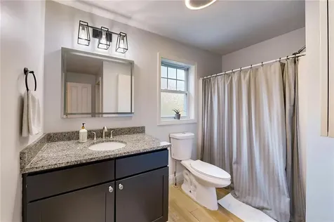 193 Reynolds Avenue Warwick RI 02889