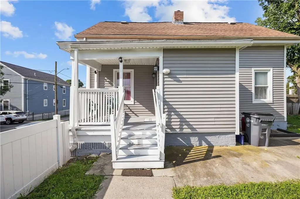63 W Clifford Street Providence RI 02907