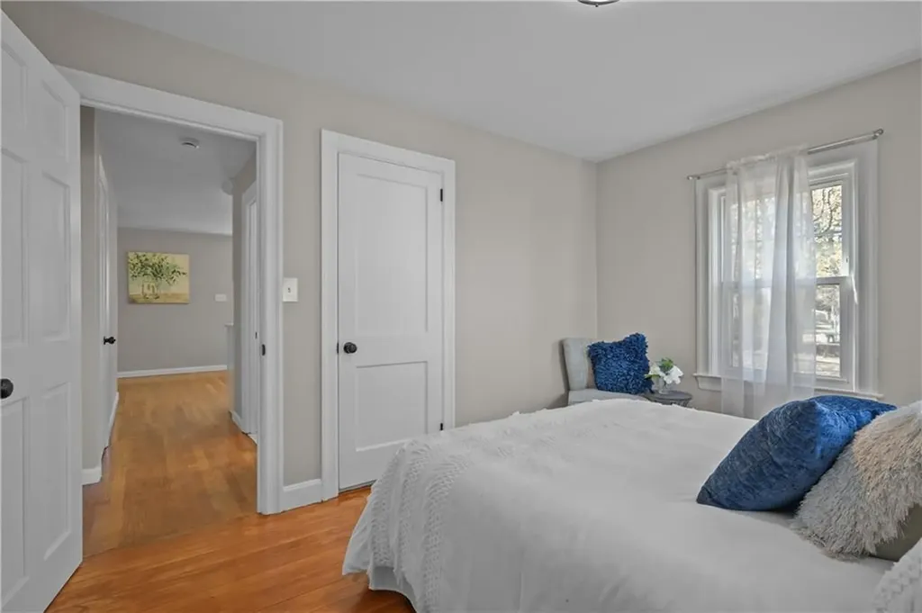 17 Boulevard Avenue Lincoln RI 02865