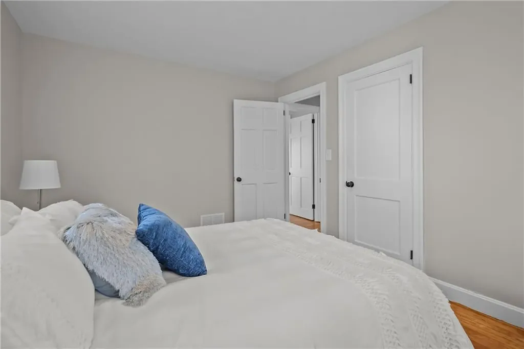 17 Boulevard Avenue Lincoln RI 02865