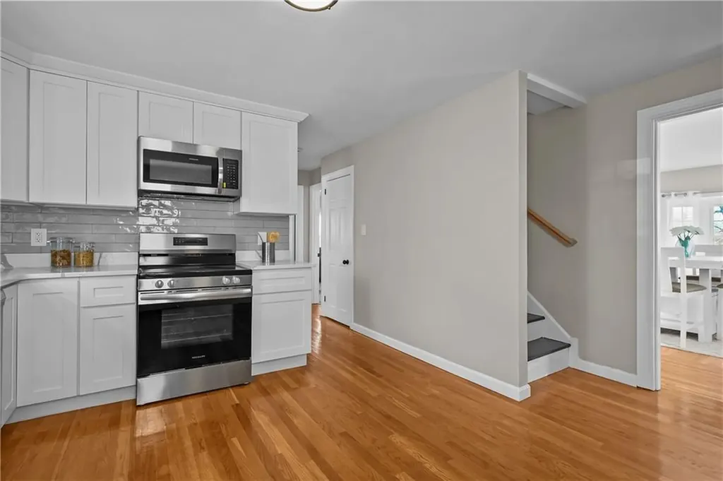 17 Boulevard Avenue Lincoln RI 02865