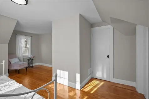 17 Boulevard Avenue Lincoln RI 02865