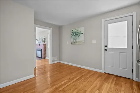 17 Boulevard Avenue Lincoln RI 02865