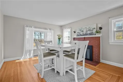 17 Boulevard Avenue Lincoln RI 02865