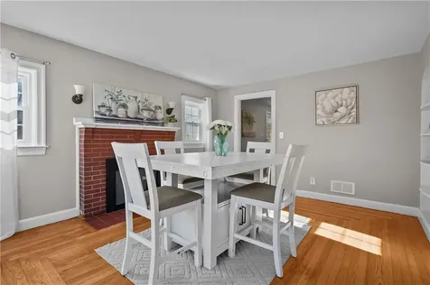 17 Boulevard Avenue Lincoln RI 02865