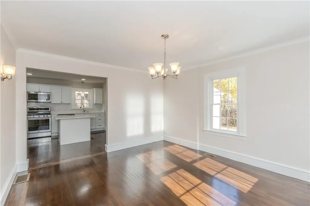 263 Country Club Drive Warwick RI 02888