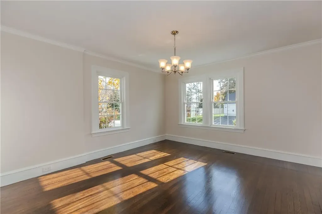 263 Country Club Drive Warwick RI 02888