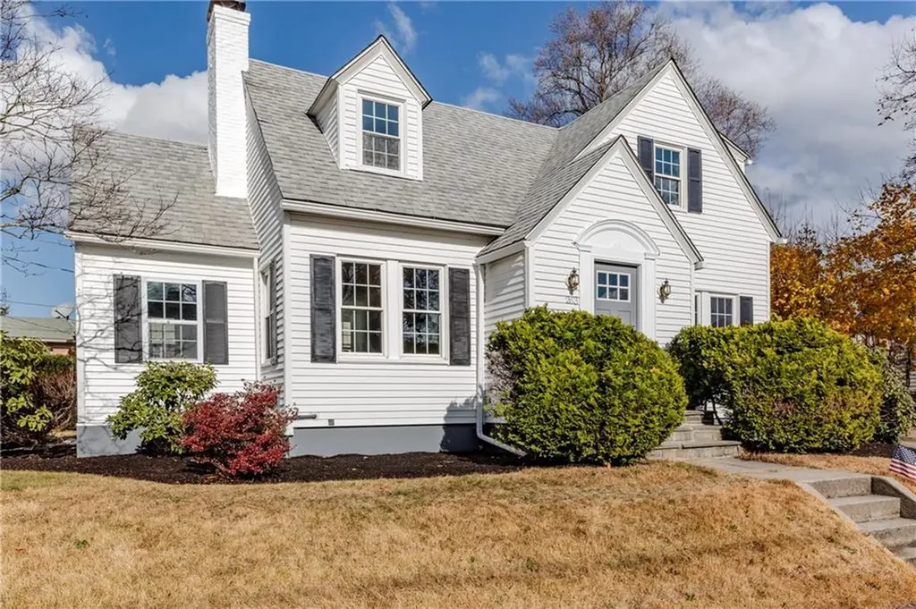 263 Country Club Drive Warwick RI 02888