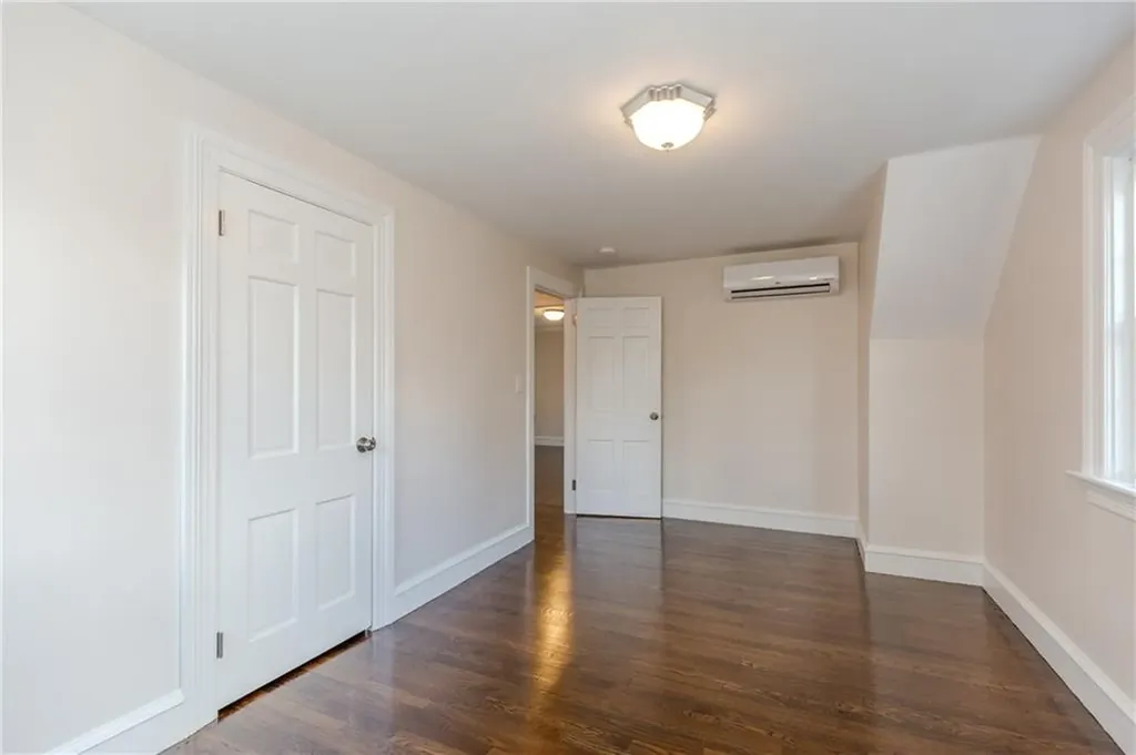 263 Country Club Drive Warwick RI 02888