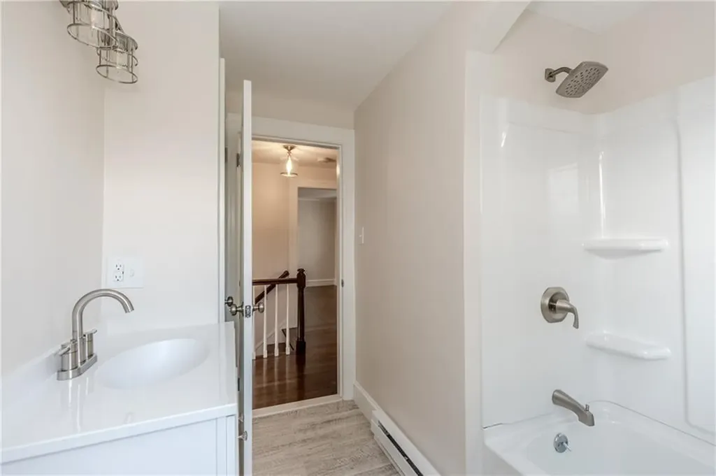 263 Country Club Drive Warwick RI 02888